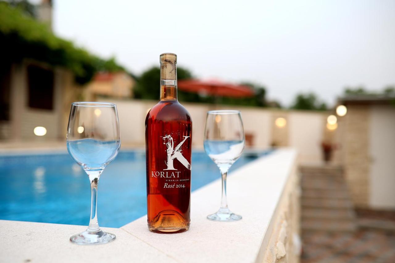 Country House Korlat ベンコヴァツ エクステリア 写真